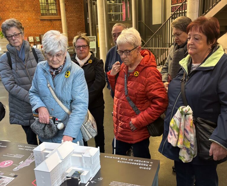Sehbehinderte auf den Spuren der Geschichte